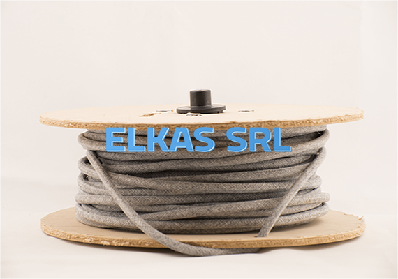 Nossos cabos são certificados. Eles também têm um processo de colagem que os impede de serem desintegrados em sua armadura